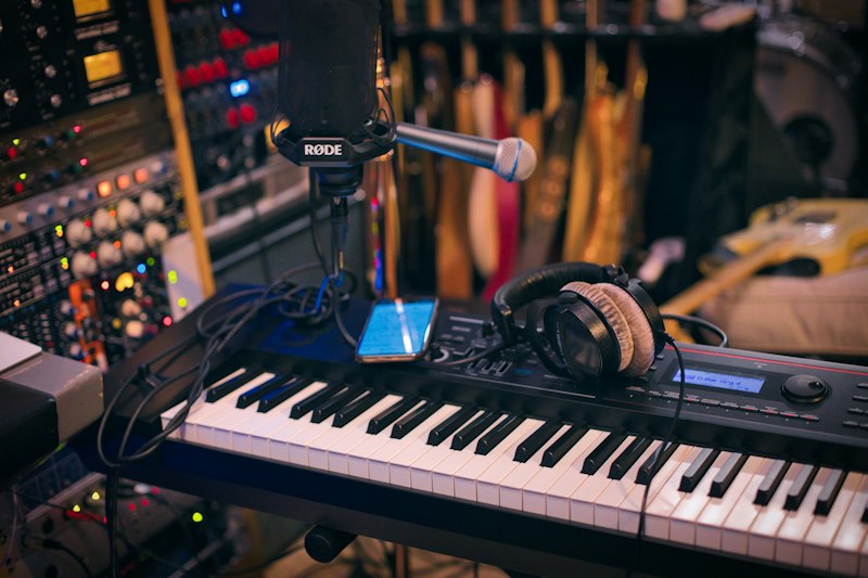 SonicForge Recording Studio console