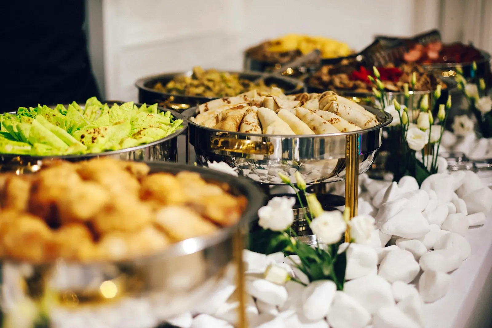 Grand banquet hot trays